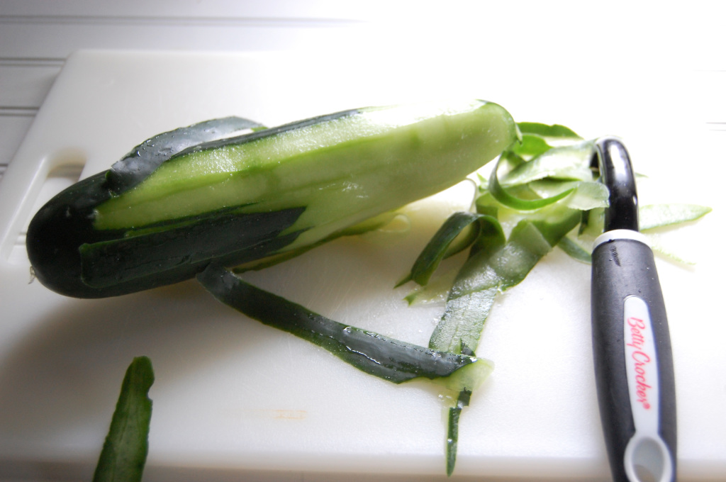 peeling cucumber